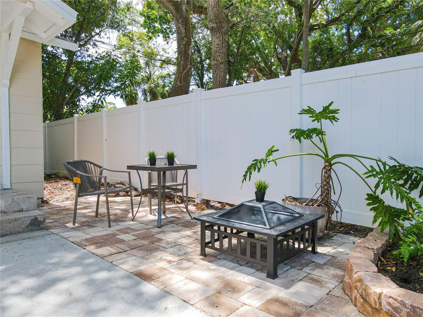 609 N OSCEOLA AVE #A & B, CLEARWATER, FL — photo 2