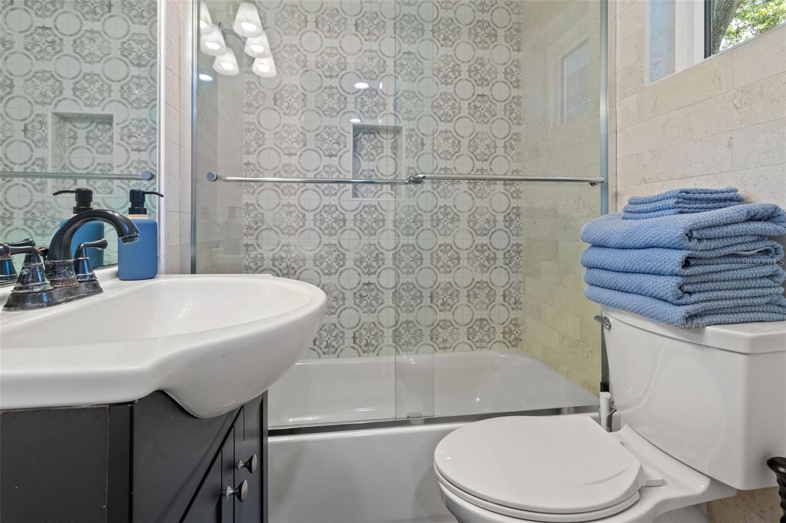 609 N OSCEOLA AVE #A & B, CLEARWATER, FL — photo 11