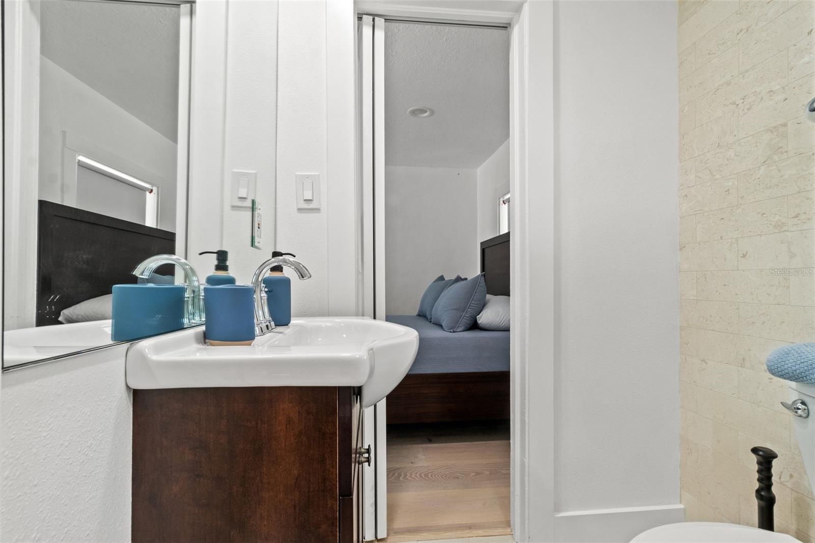 609 N OSCEOLA AVE #A & B, CLEARWATER, FL — photo 18
