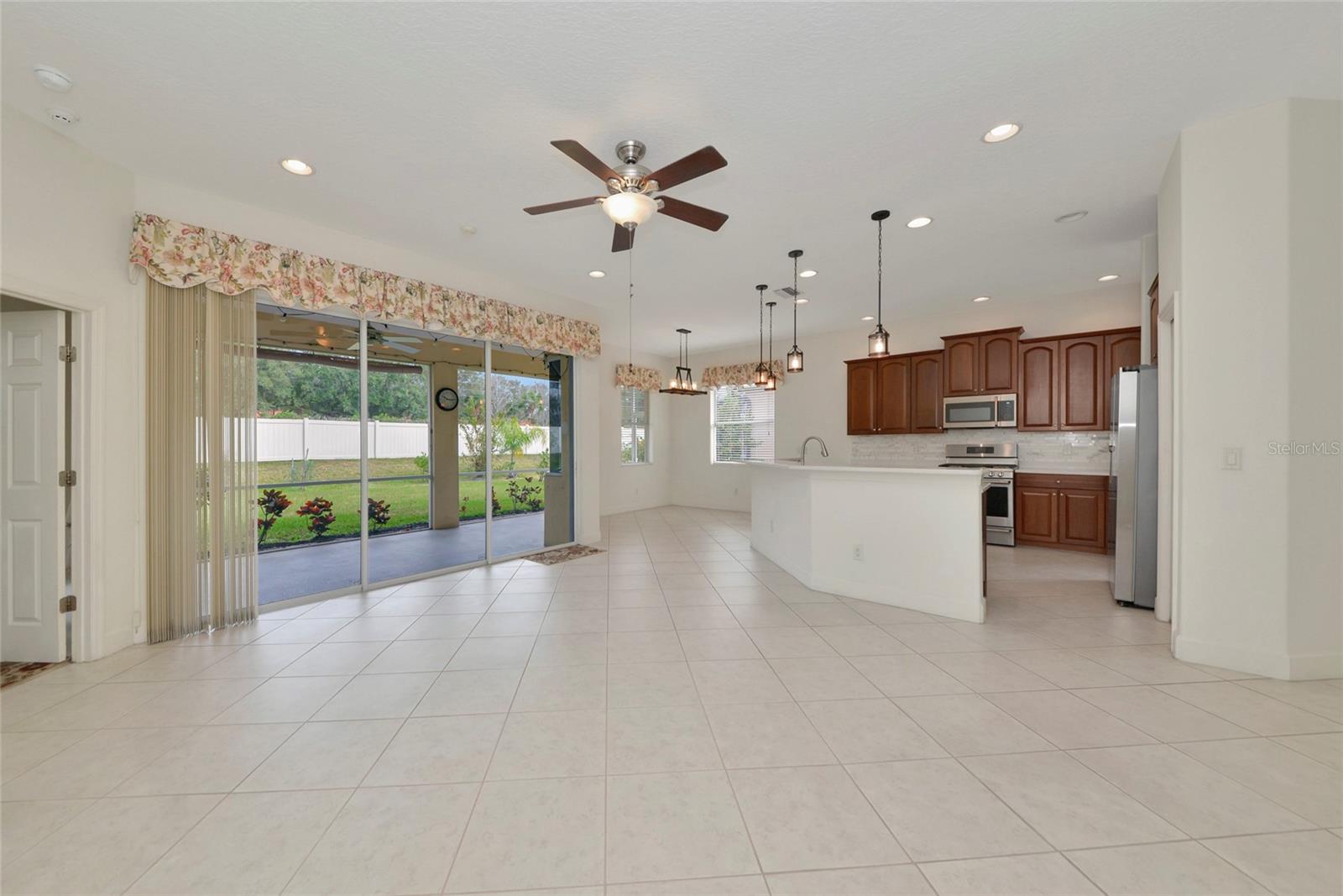 6841 74TH STREET CIR E, BRADENTON, FL — photo 5