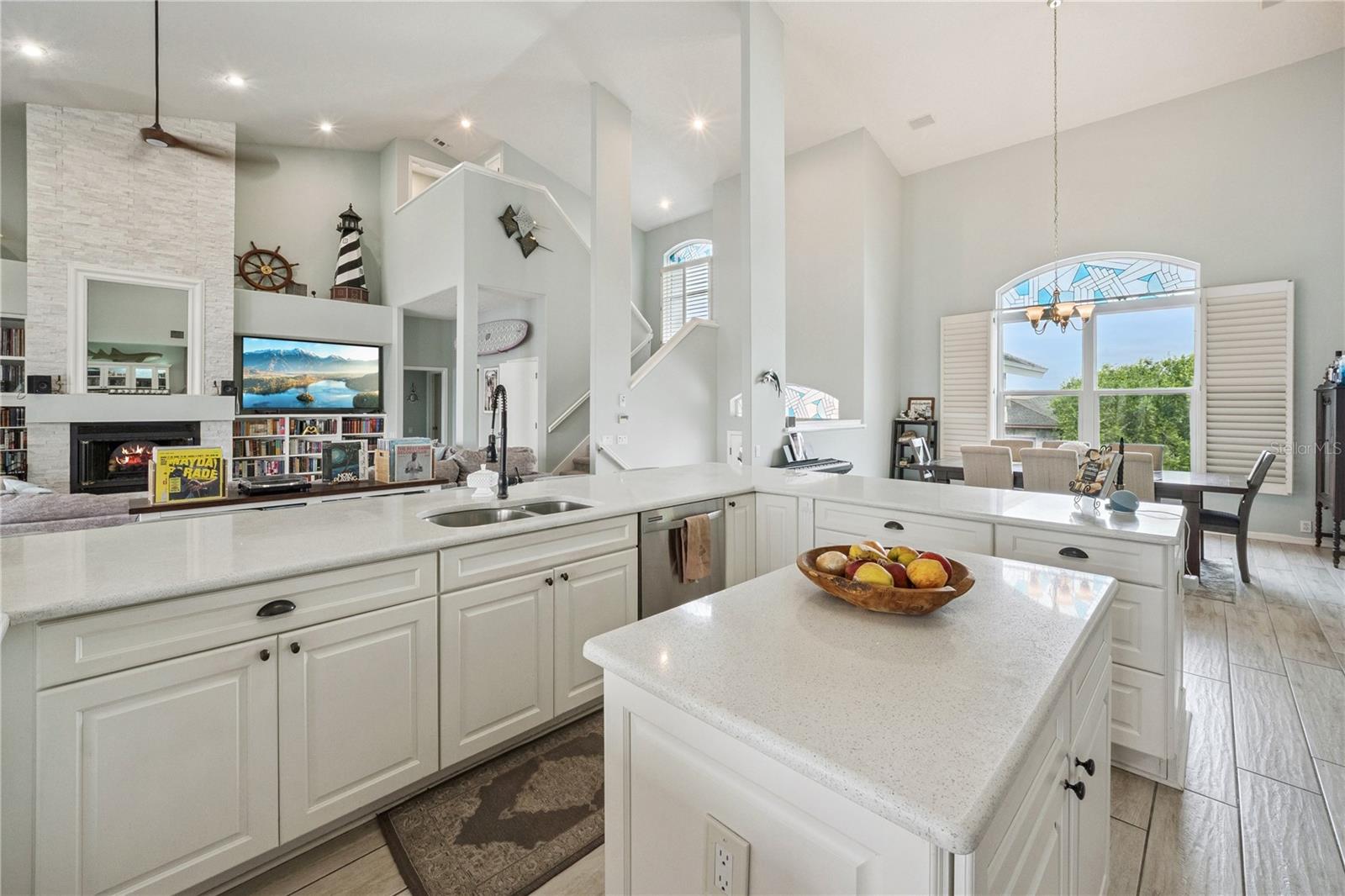 807 CHIPAWAY DR, APOLLO BEACH, FL — photo 13