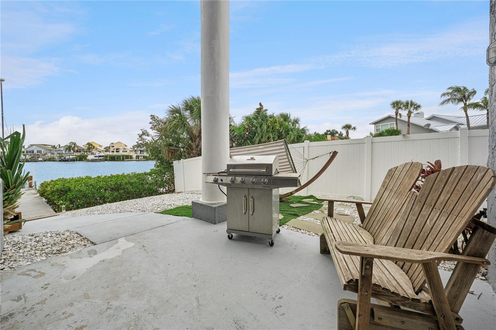 807 CHIPAWAY DR, APOLLO BEACH, FL — photo 32