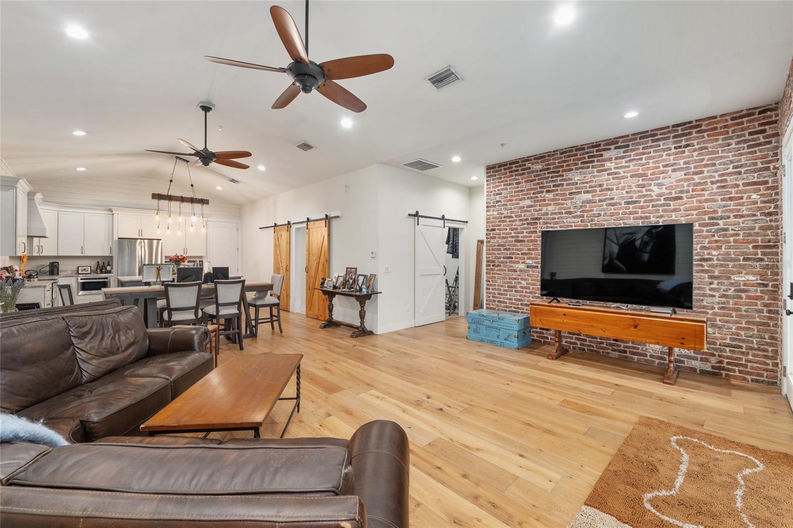 11140 NW 160TH AVE, MORRISTON, FL — photo 12