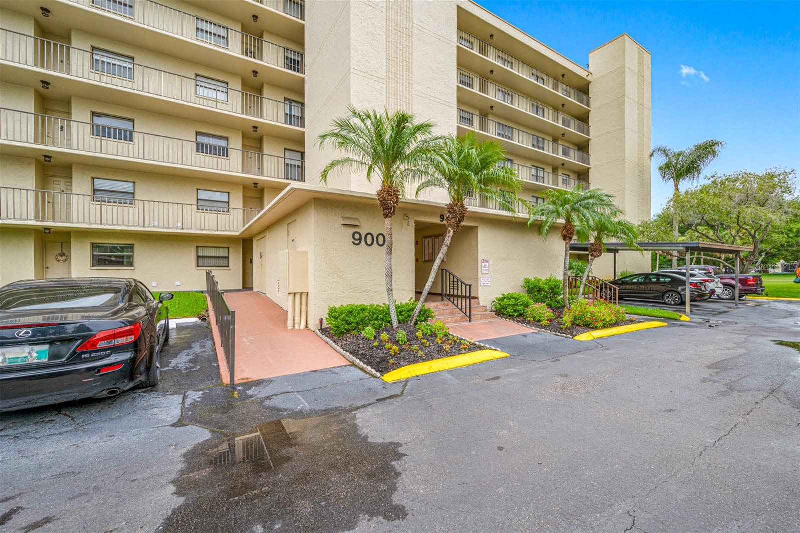 900 COVE CAY DR #1F, CLEARWATER, FL — photo 2