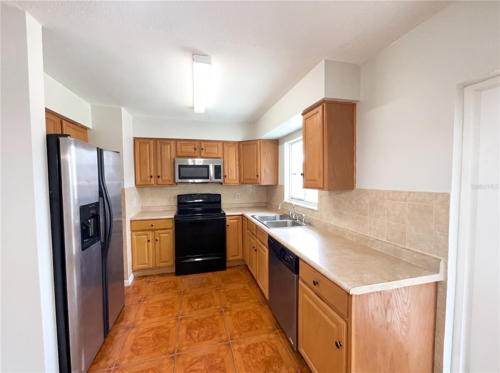 4805 BEACON ST, ORLANDO, FL — photo 2