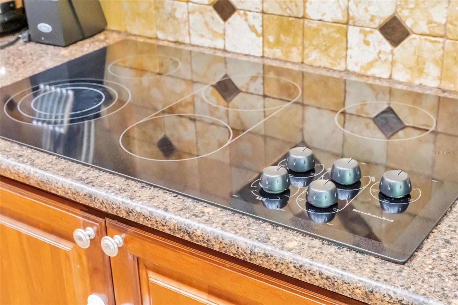 2270 BARBARA DR, CLEARWATER, FL — photo 19