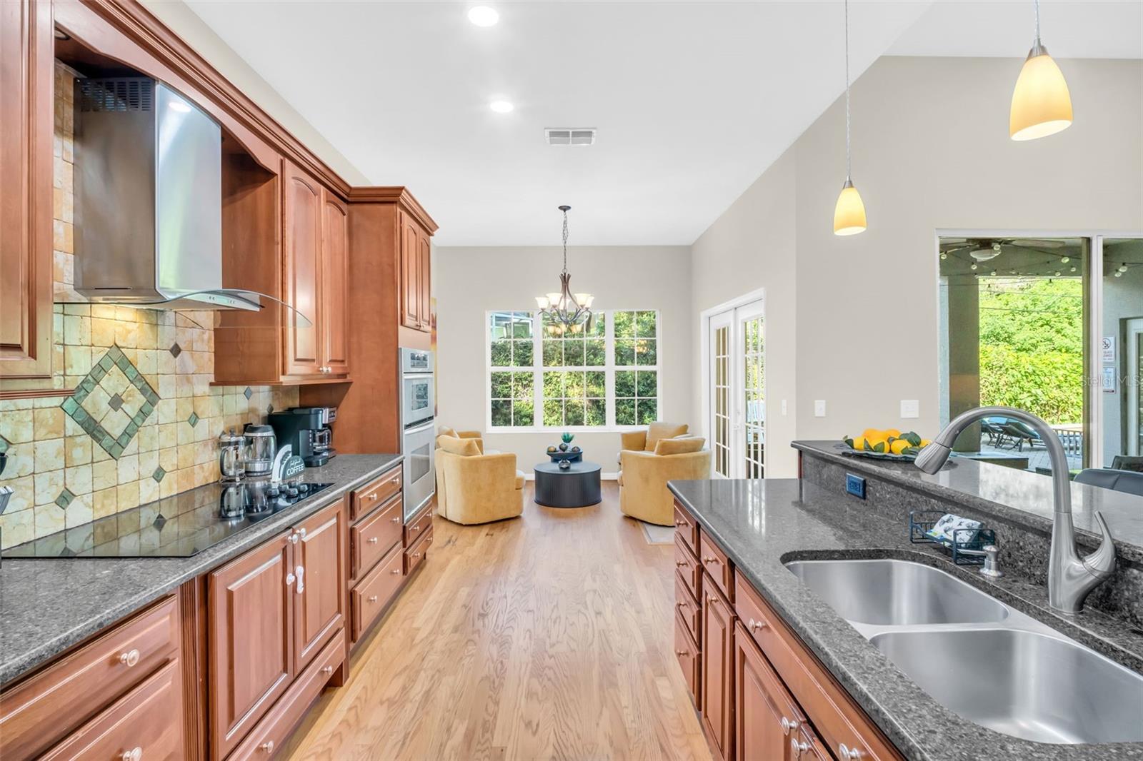 2270 BARBARA DR, CLEARWATER, FL — photo 22