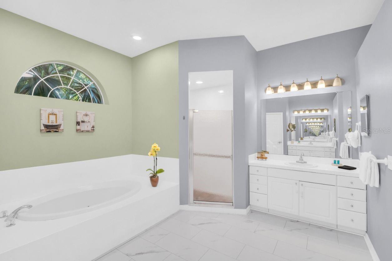 2270 BARBARA DR, CLEARWATER, FL — photo 37