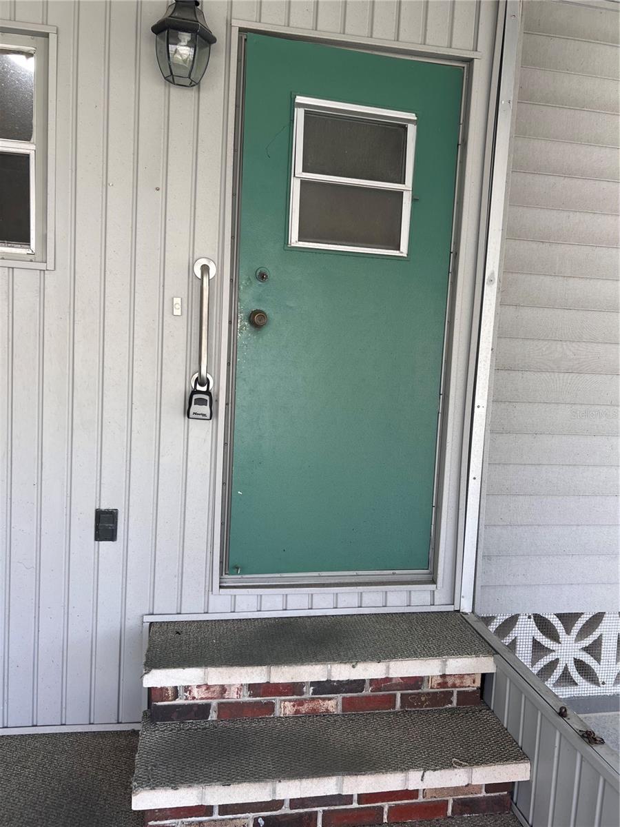 103 S FIJI CIR, ENGLEWOOD, FL — photo 9