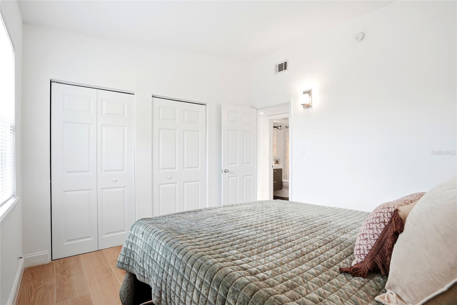 4030 MARLIN DR SE, ST PETERSBURG, FL — photo 11