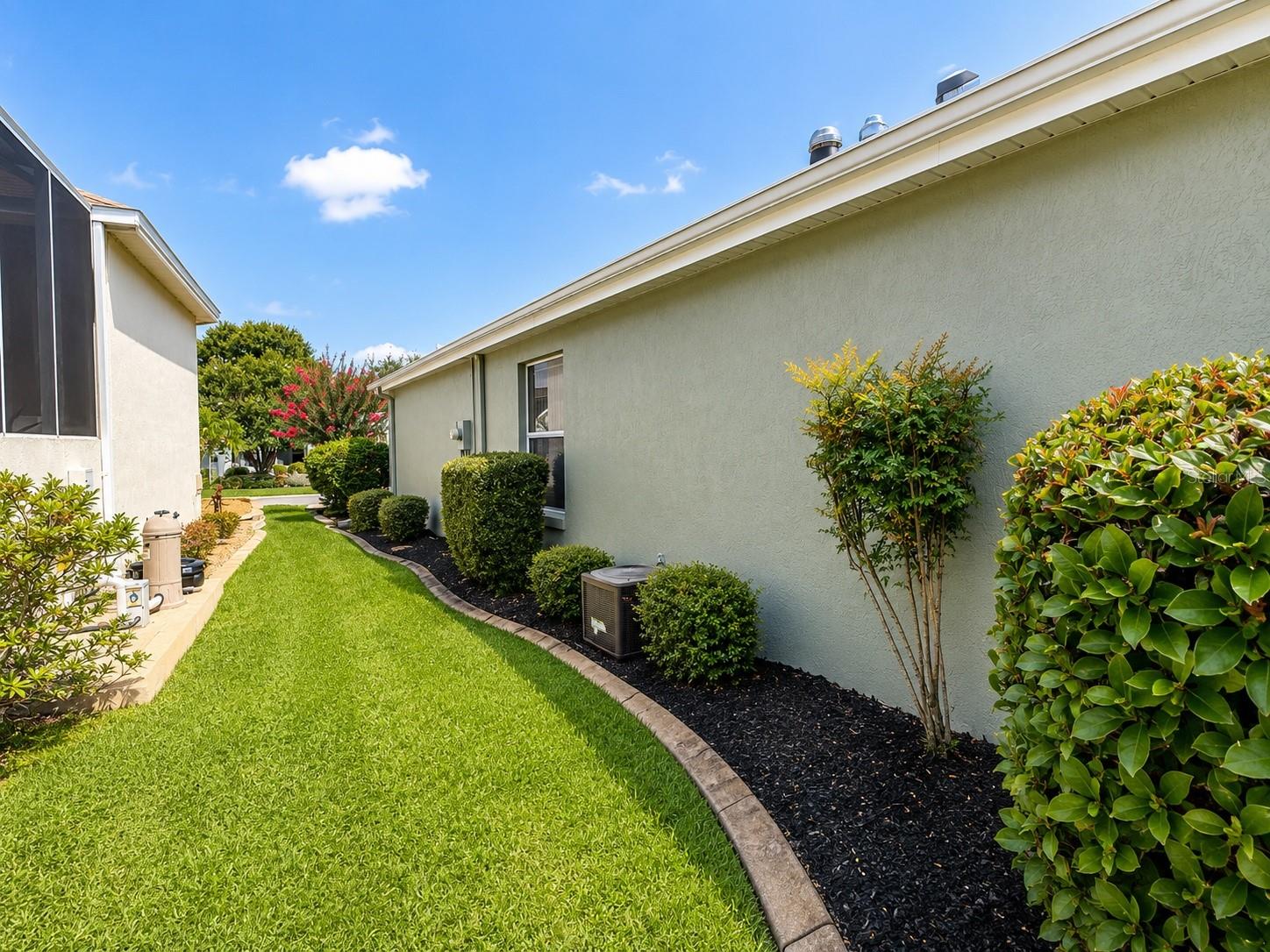 1211 CABELLA CIR, LADY LAKE, FL — photo 5