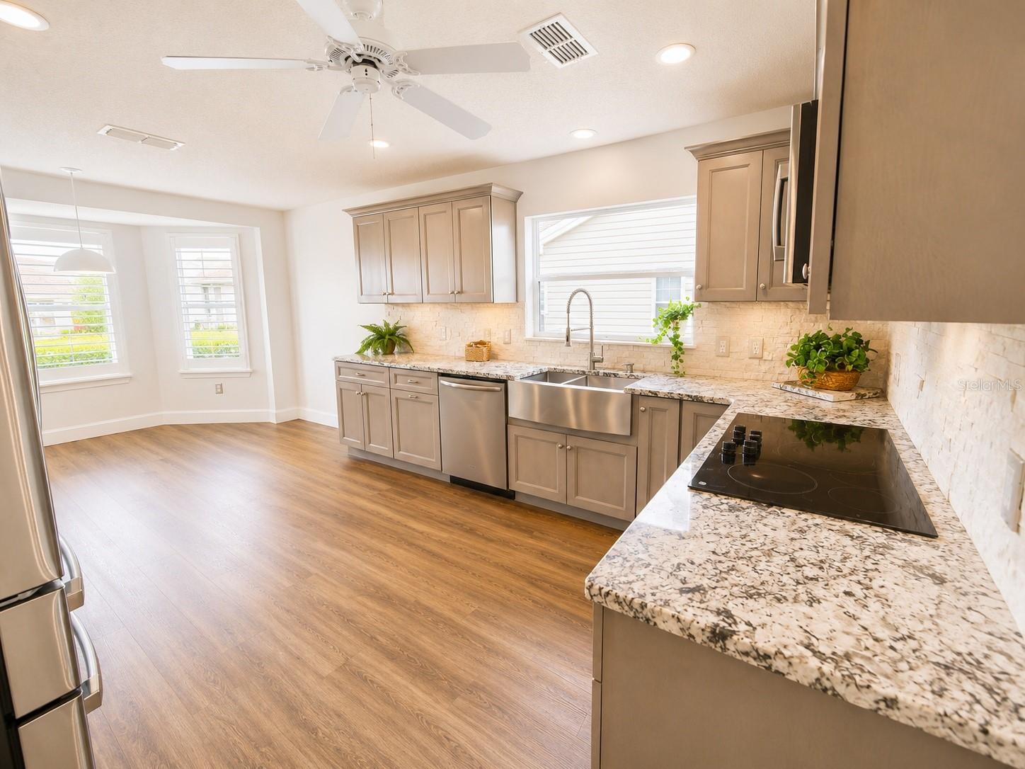 1211 CABELLA CIR, LADY LAKE, FL — photo 13