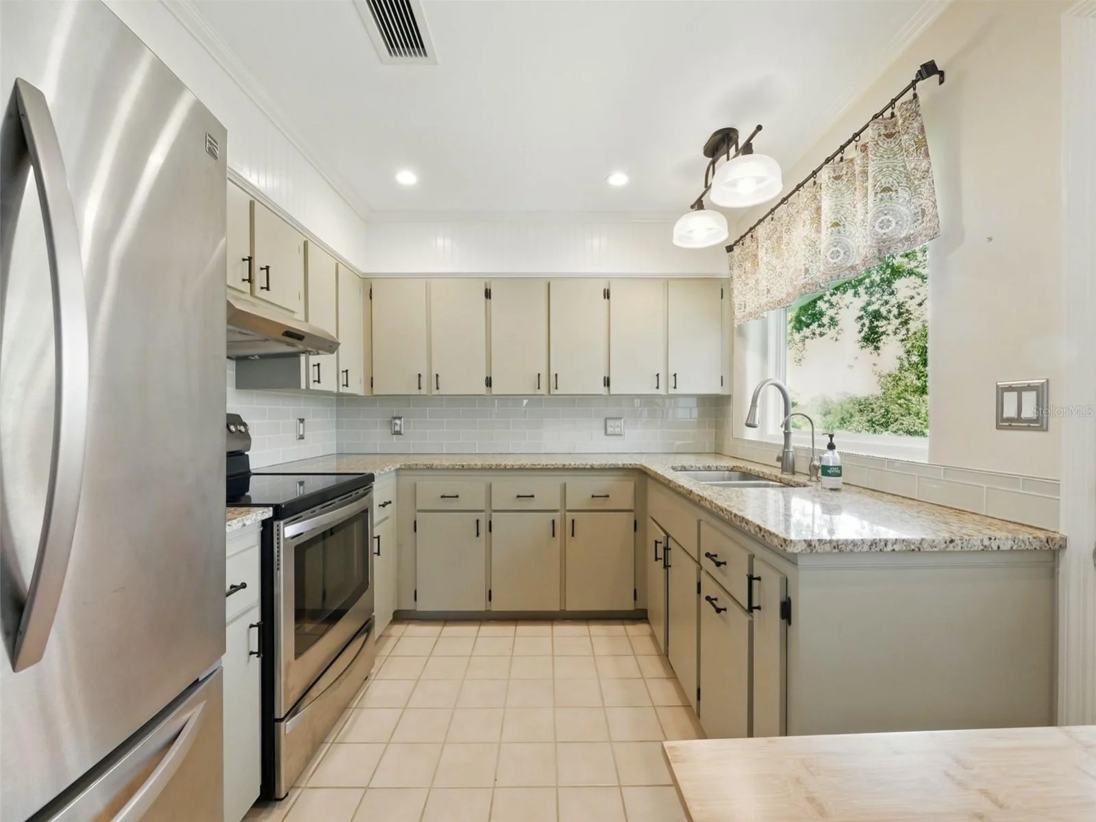1426 CRESTVIEW DR, MOUNT DORA, FL — photo 10