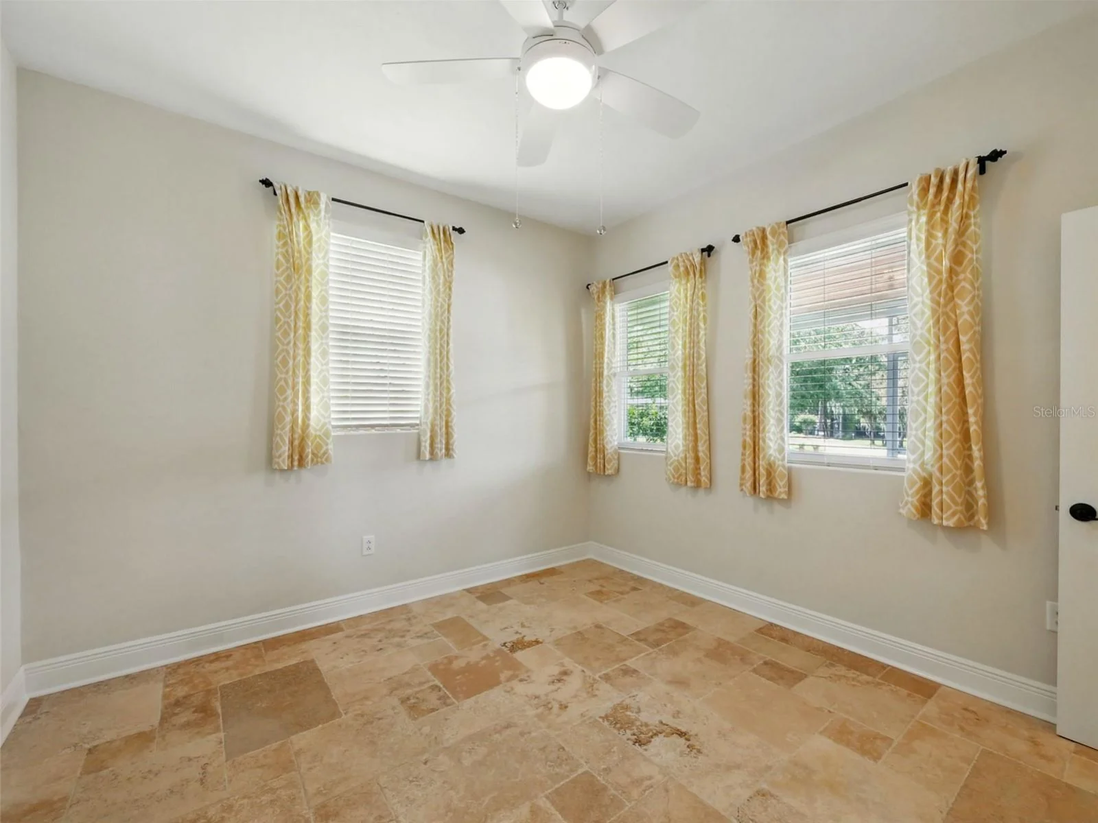 1426 CRESTVIEW DR, MOUNT DORA, FL — photo 21