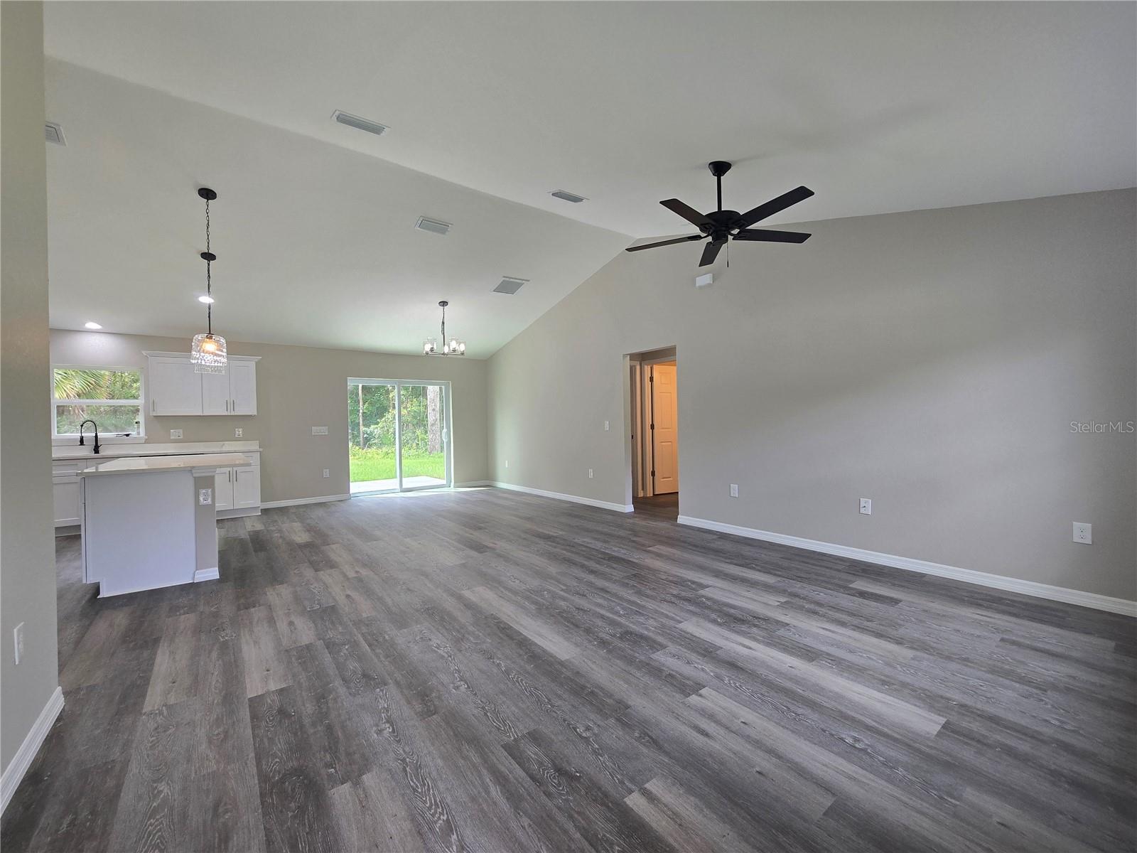 30 SEQUOIA DRIVE TRCE, OCKLAWAHA, FL — photo 11