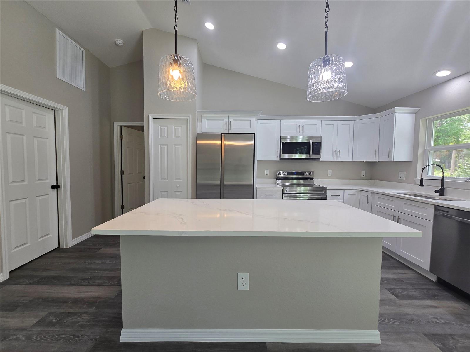 30 SEQUOIA DRIVE TRCE, OCKLAWAHA, FL — photo 16