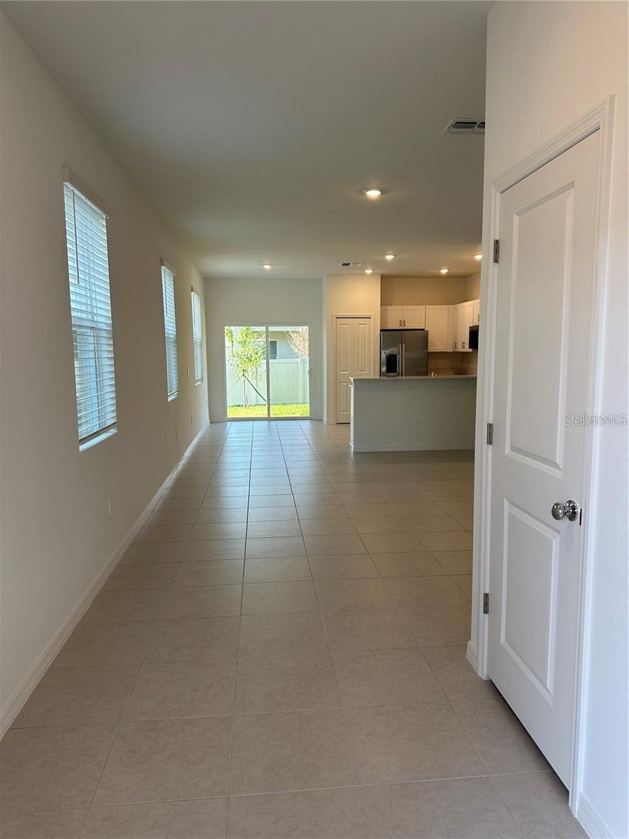 2655 BUTTERCUP LUCINE LN, RUSKIN, FL — photo 2