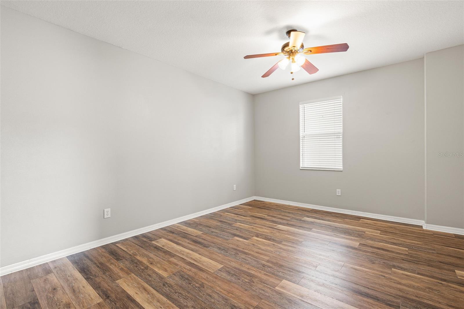 10284 NEWMINSTER LOOP, RUSKIN, FL — photo 6