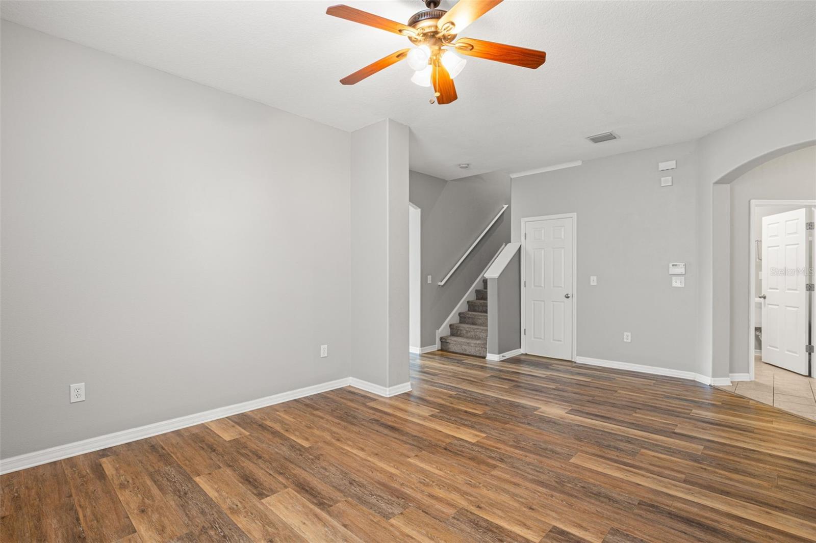 10284 NEWMINSTER LOOP, RUSKIN, FL — photo 7