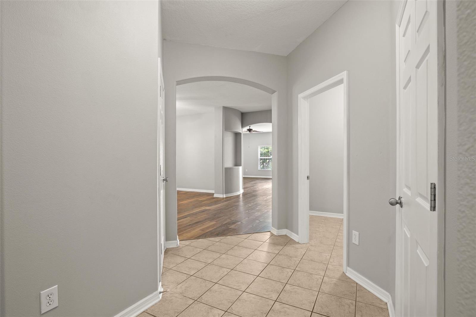 10284 NEWMINSTER LOOP, RUSKIN, FL — photo 22