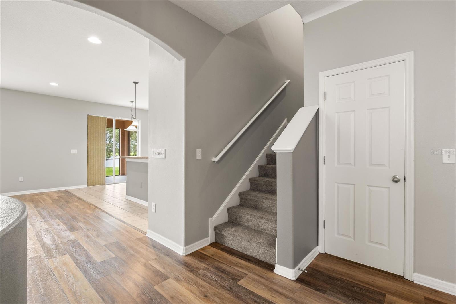 10284 NEWMINSTER LOOP, RUSKIN, FL — photo 24