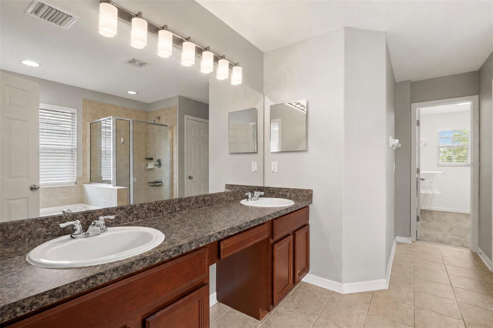 10284 NEWMINSTER LOOP, RUSKIN, FL — photo 34