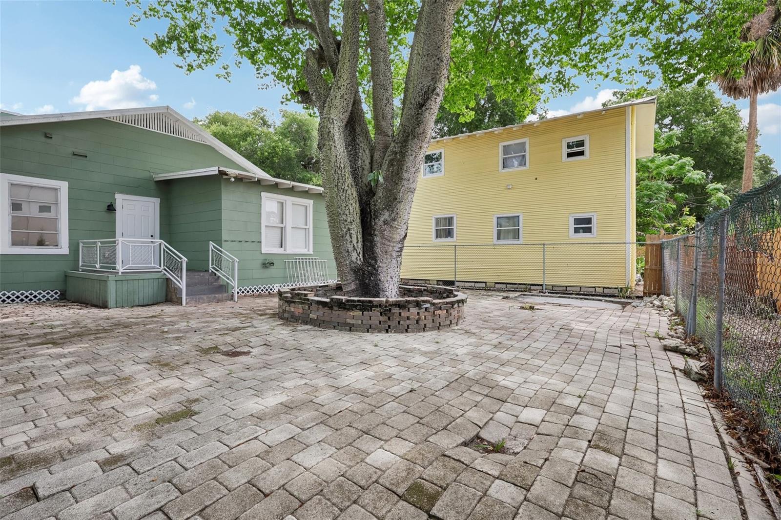 1305 E 17TH AVE, TAMPA, FL — photo 44