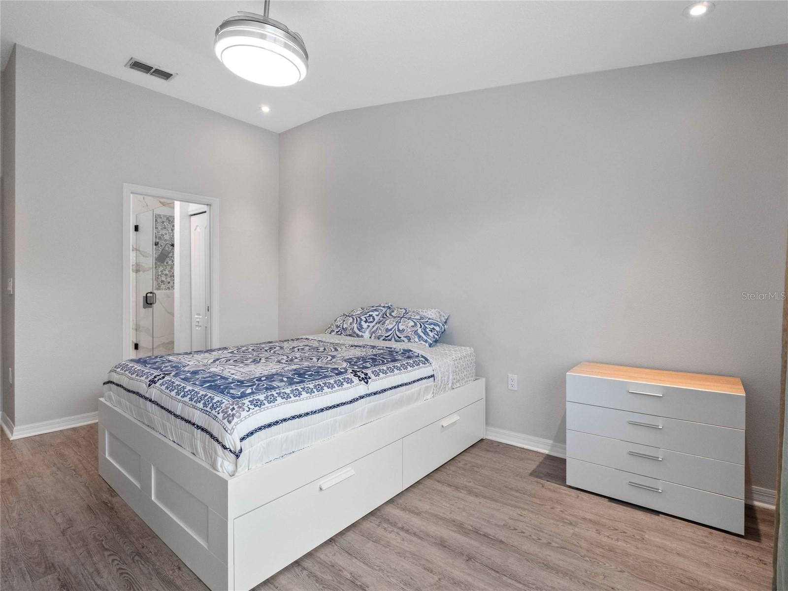 2240 TRILLIUM PARK LN, SANFORD, FL — photo 9