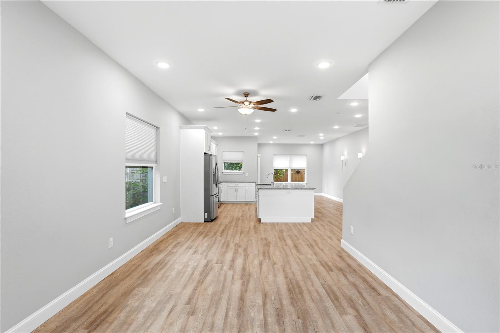 1712 31ST AVE N, ST PETERSBURG, FL — photo 3