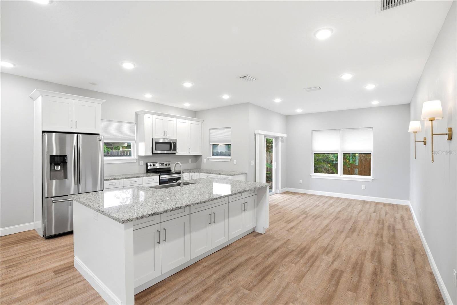 1712 31ST AVE N, ST PETERSBURG, FL — photo 10