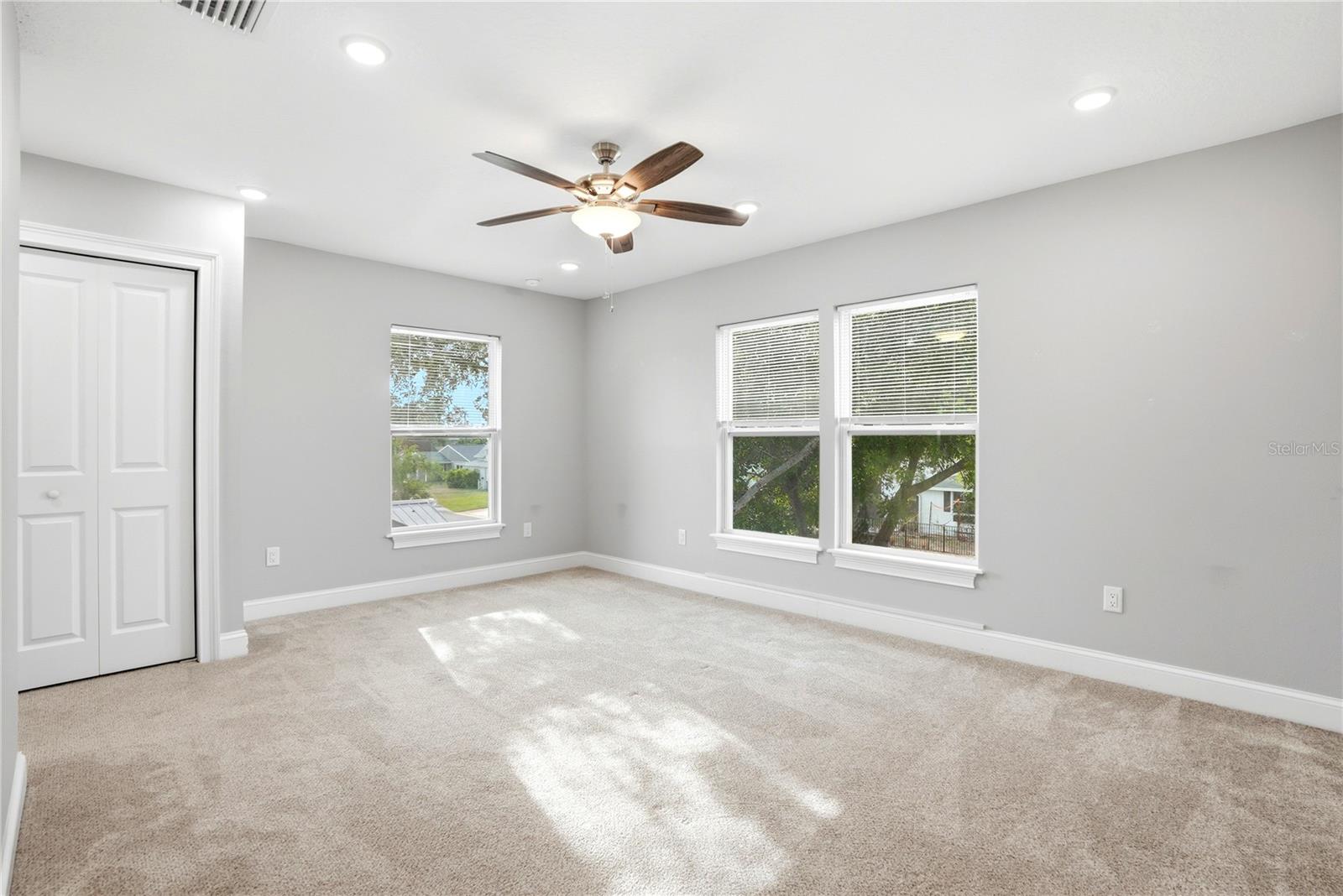 1712 31ST AVE N, ST PETERSBURG, FL — photo 29