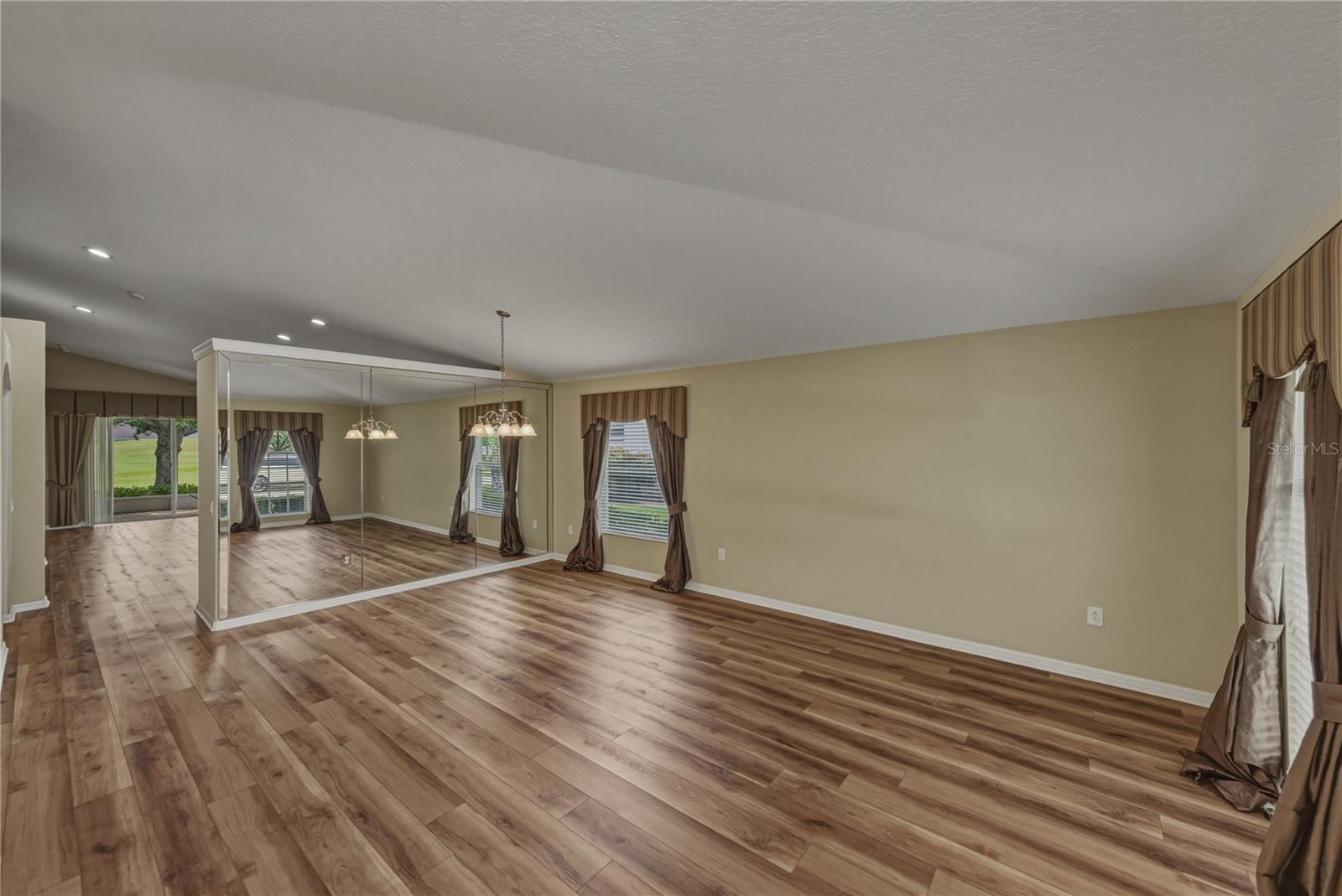 5064 GEVALIA DR, BROOKSVILLE, FL — photo 8