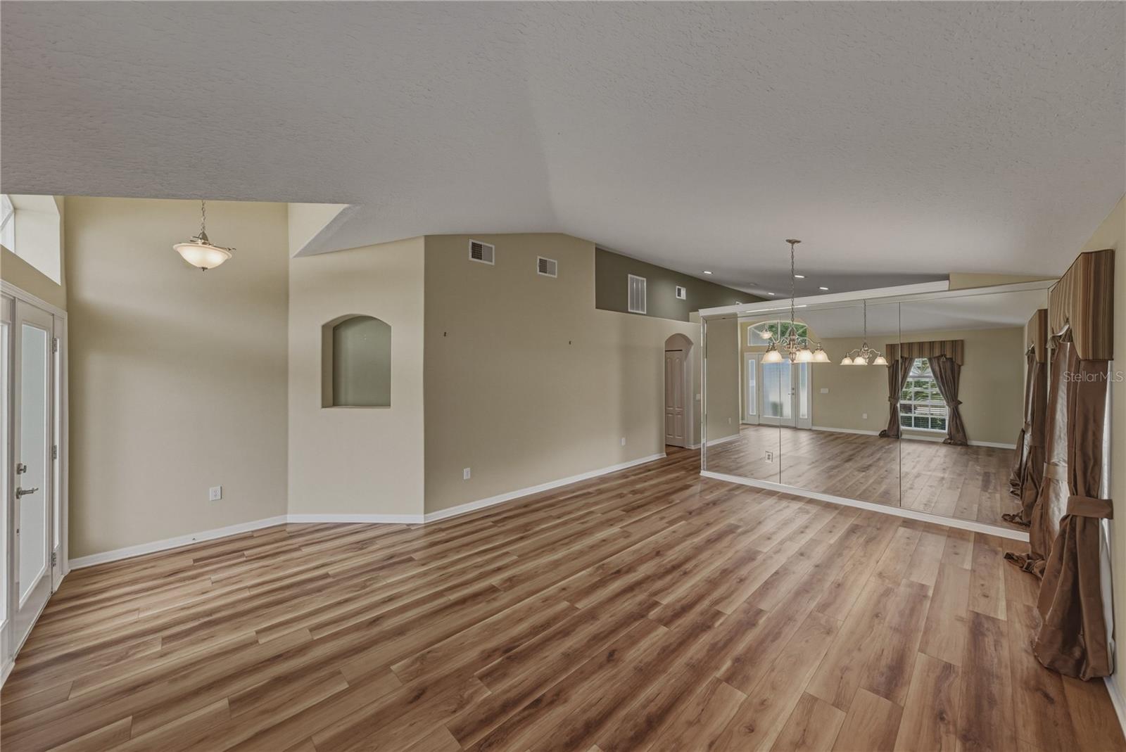 5064 GEVALIA DR, BROOKSVILLE, FL — photo 9