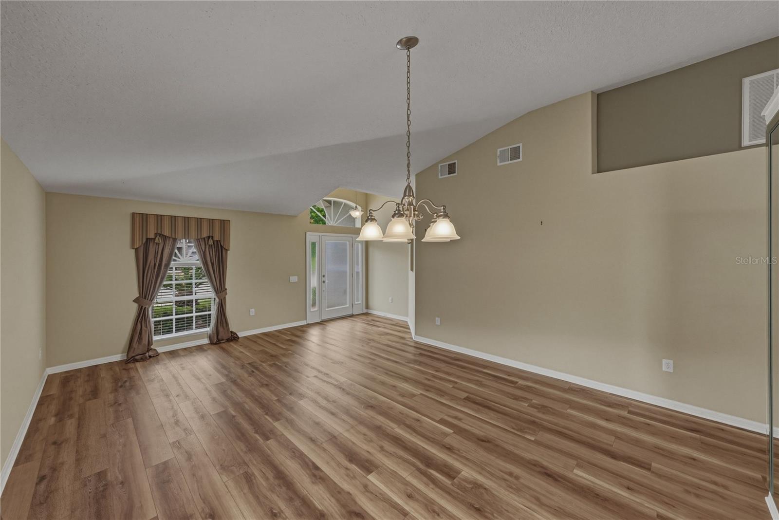 5064 GEVALIA DR, BROOKSVILLE, FL — photo 10