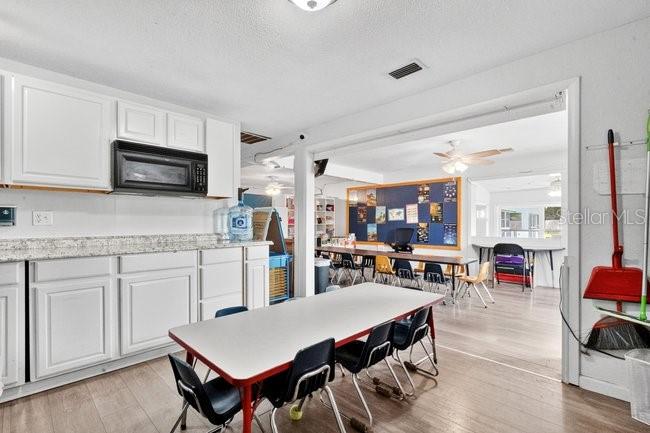 123 W RHODE ISLAND AVE, ORANGE CITY, FL — photo 10
