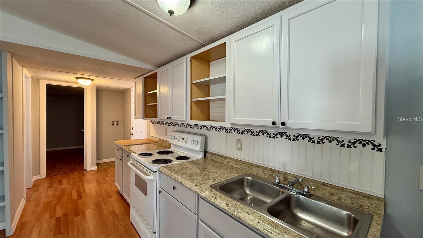 639 ELLISON PKWY, HAINES CITY, FL — photo 4