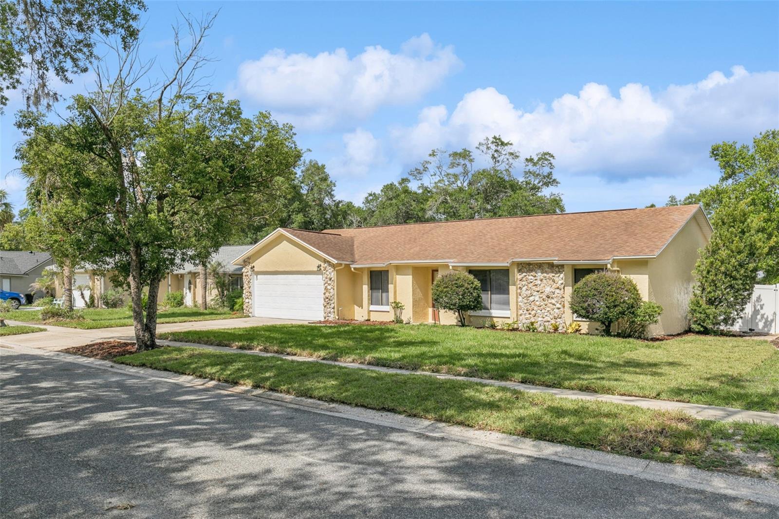 2911 AUTUMNWOOD TRL, APOPKA, FL — photo 3