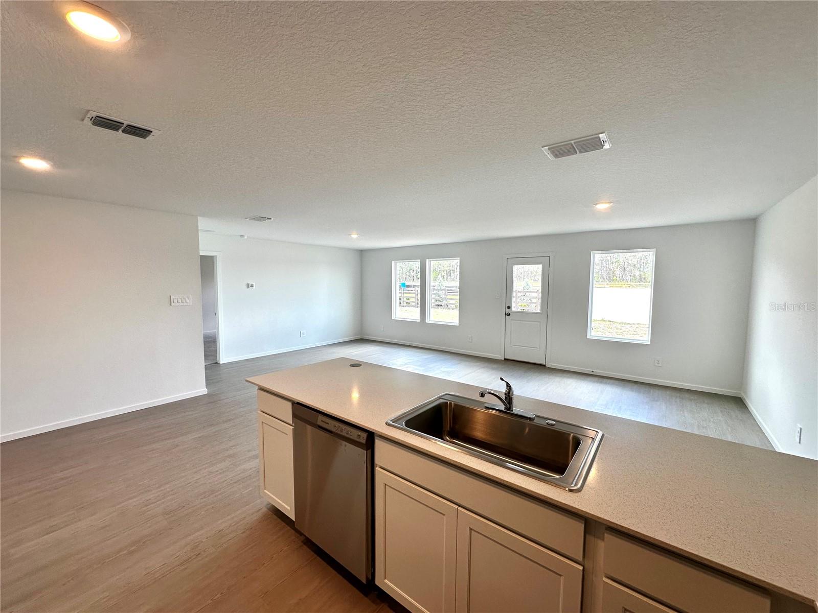 1975 WILDER WAY, EAGLE LAKE, FL — photo 9
