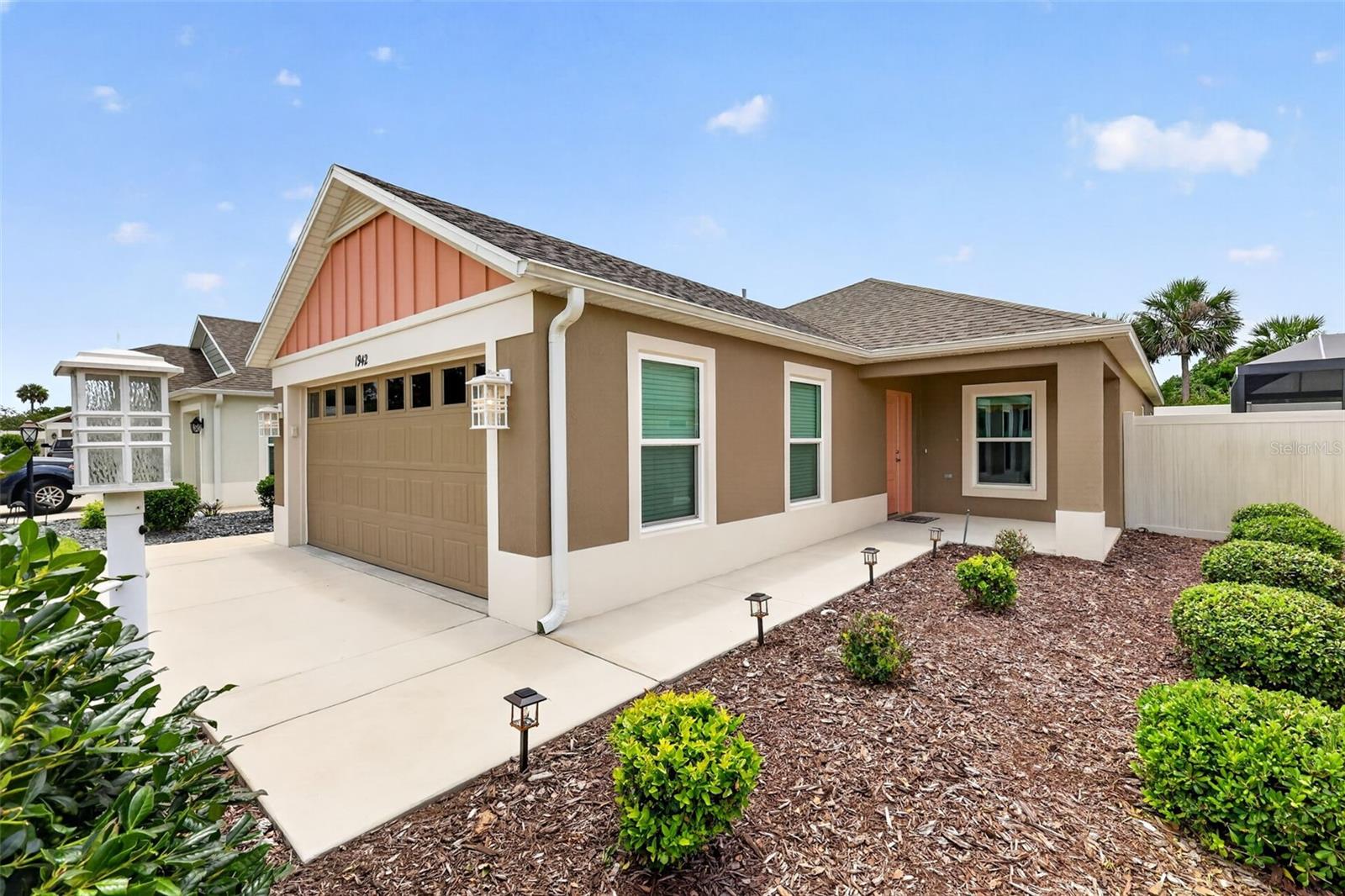 1942 DETWILER LN, THE VILLAGES, FL — photo 2