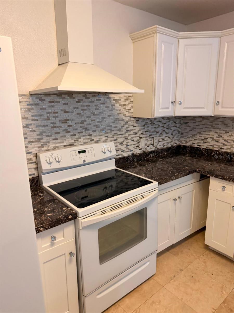 5102 MANDURIA ST, ORLANDO, FL — photo 2