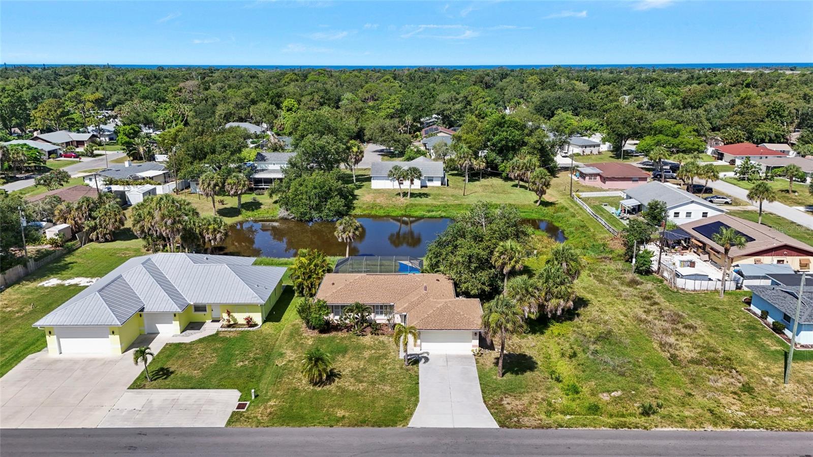 2240 GENTIAN RD, VENICE, FL — photo 13