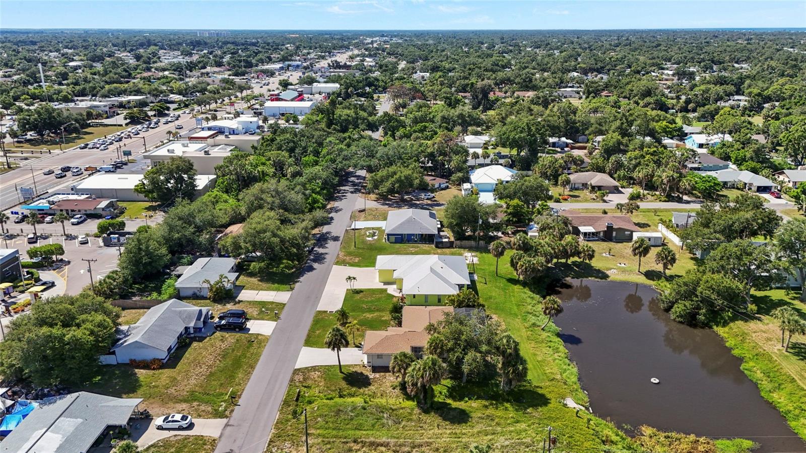 2240 GENTIAN RD, VENICE, FL — photo 45