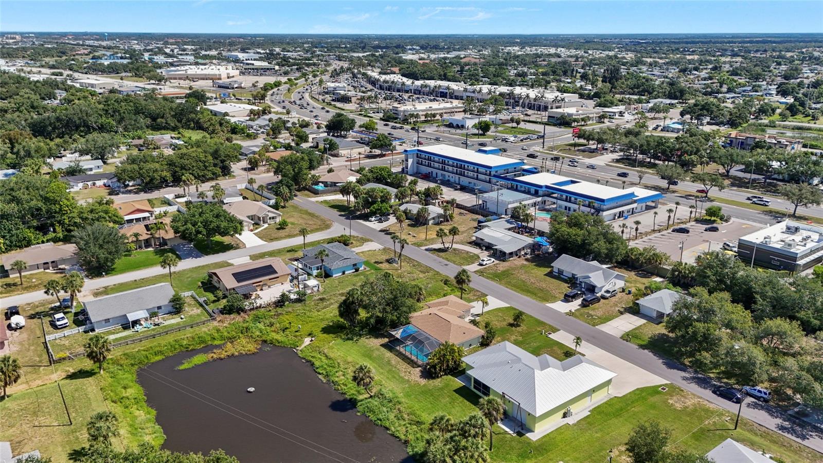 2240 GENTIAN RD, VENICE, FL — photo 48