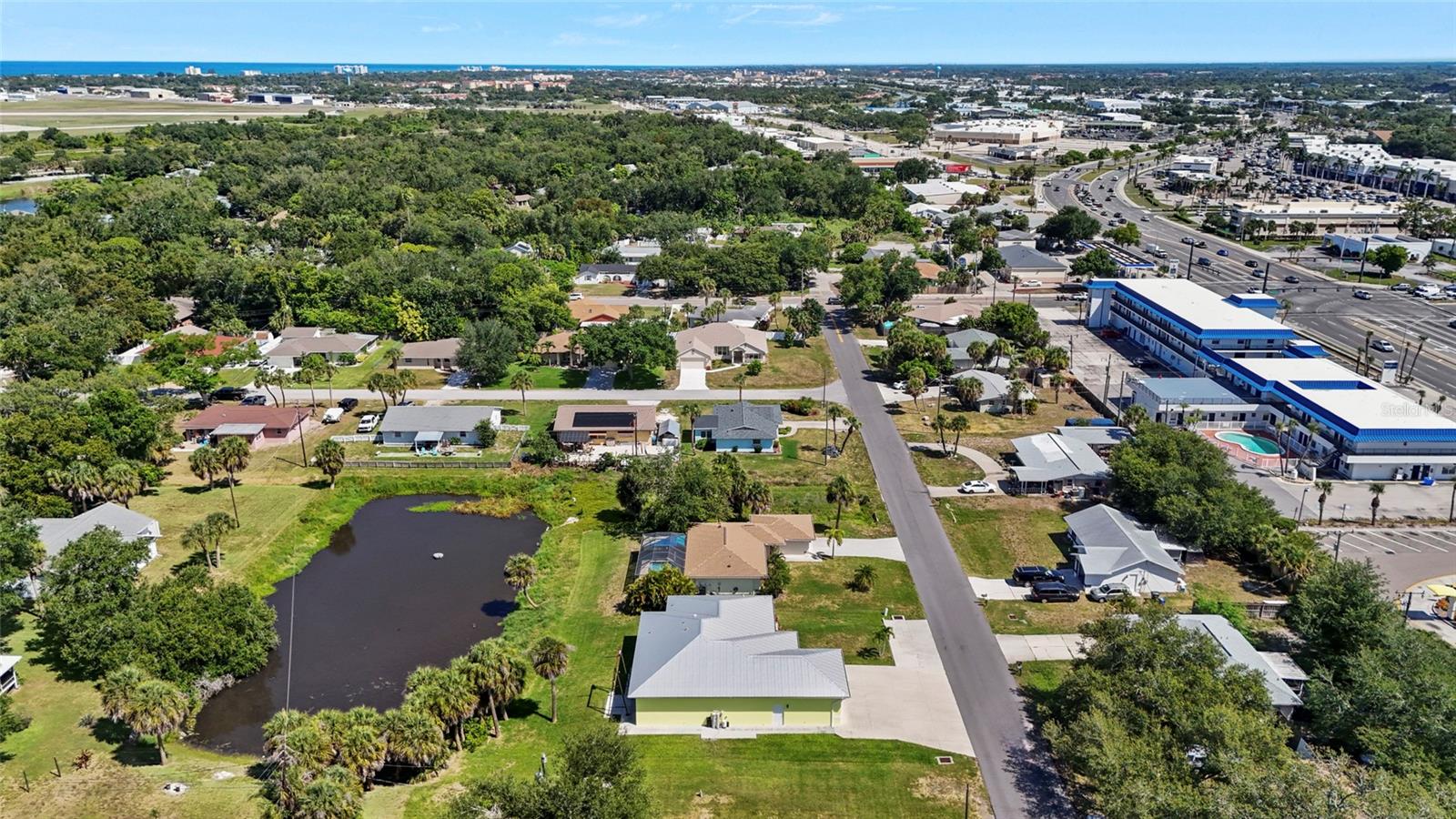 2240 GENTIAN RD, VENICE, FL — photo 49