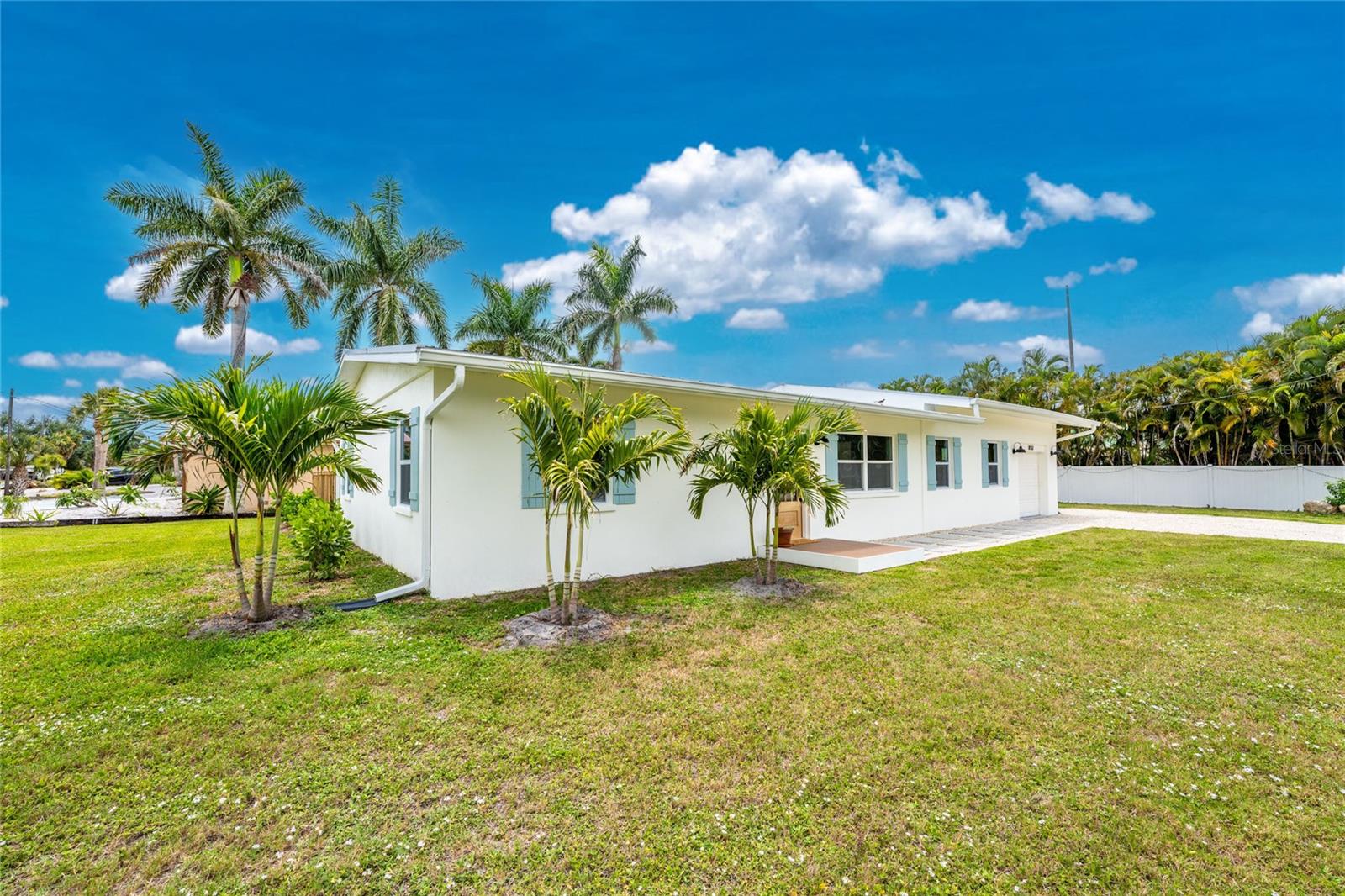8153 ROBERT ST, ENGLEWOOD, FL — photo 44