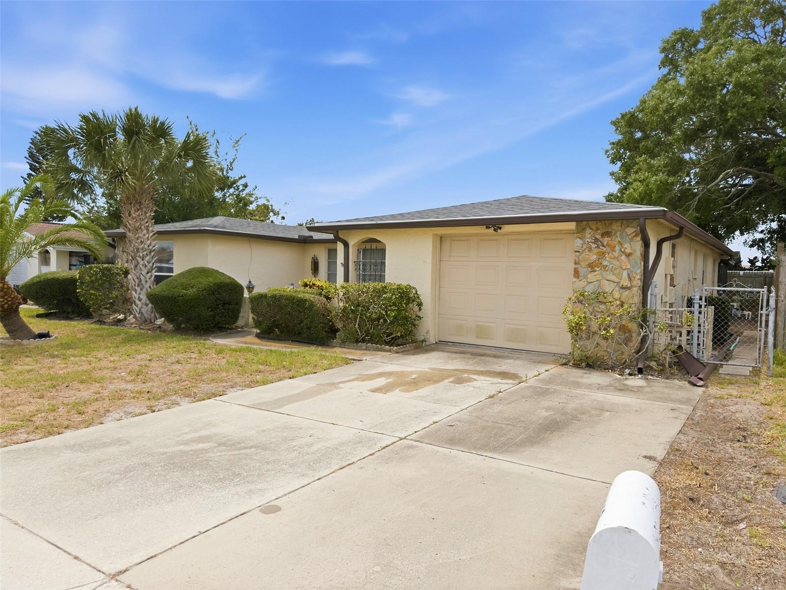 7230 WESTCOTT DR, PORT RICHEY, FL — photo 4