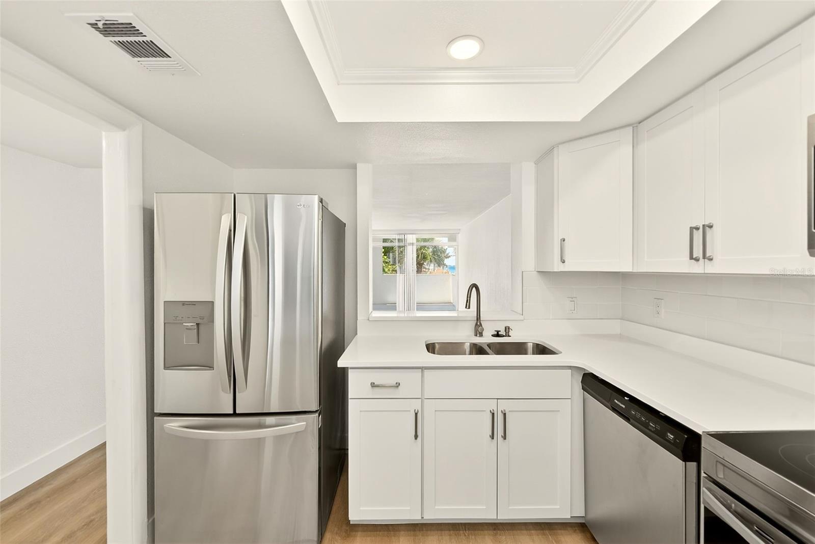 16308 GULF BLVD #103, REDINGTON BEACH, FL — photo 4