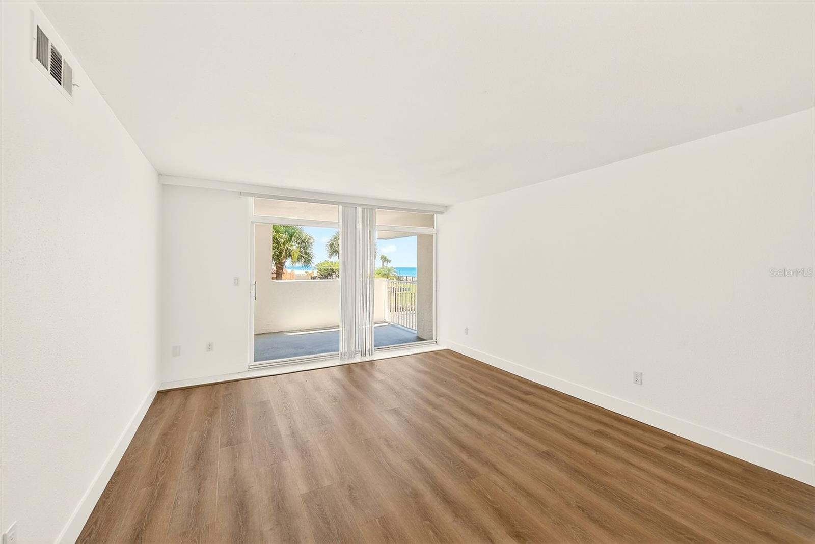 16308 GULF BLVD #103, REDINGTON BEACH, FL — photo 9