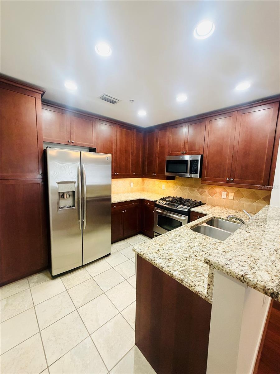 2305 EDGEWATER DR #1708, ORLANDO, FL — photo 5