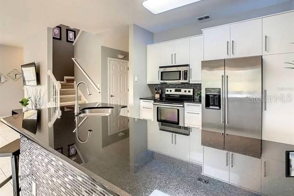 3163 YELLOW LANTANA LN, KISSIMMEE, FL — photo 3